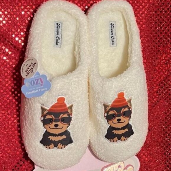 NWT & GREAT GIFT YORKIE YORKSHIRE TERRIER SLIPPERS SIZE 11 XL X-LARGE MOON CAKE - Picture 1 of 16